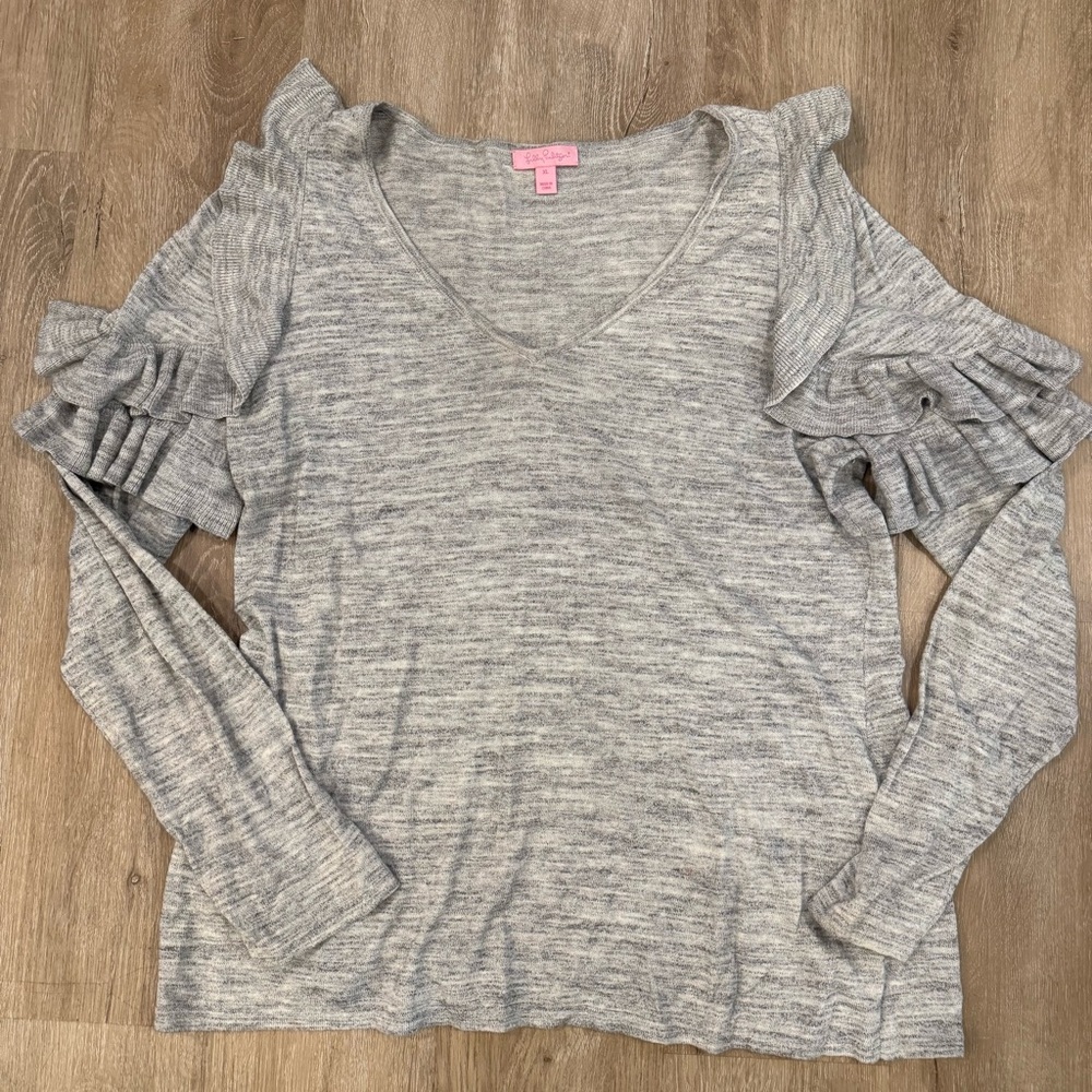 Lilly Pulitzer  Gray Ruffled Sweater Size XL